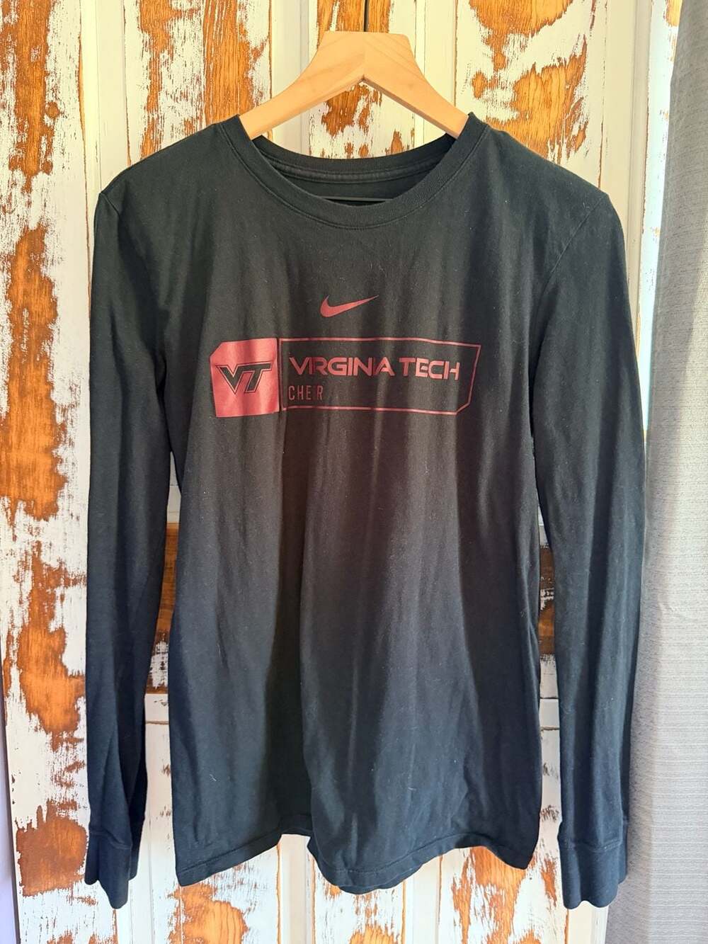 Nike Virginia Tech Hokies Cheer Long Sleeve Graphic T-Shirt